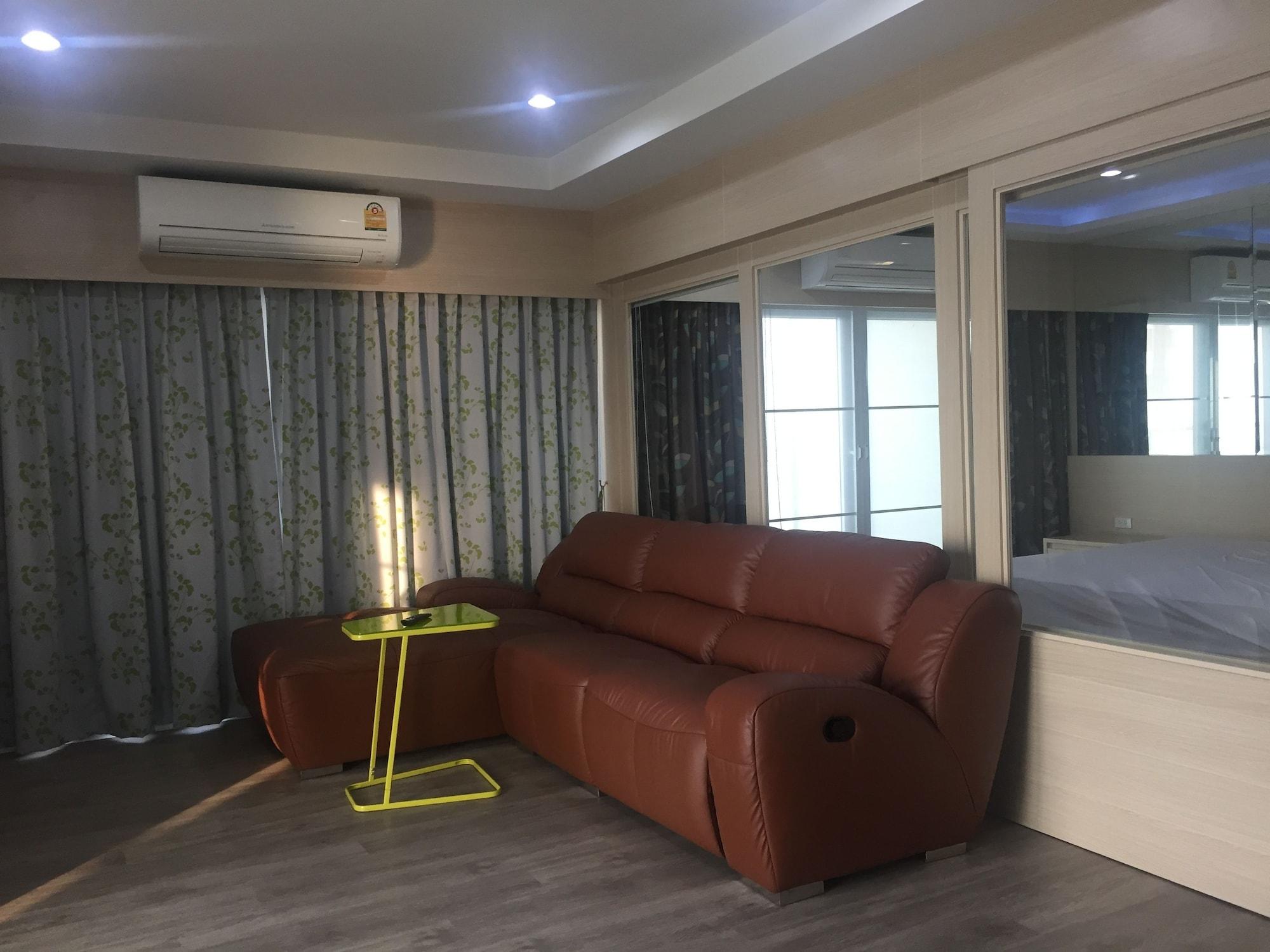 View Talay 6 Condominium By Honey Pattaya Luaran gambar