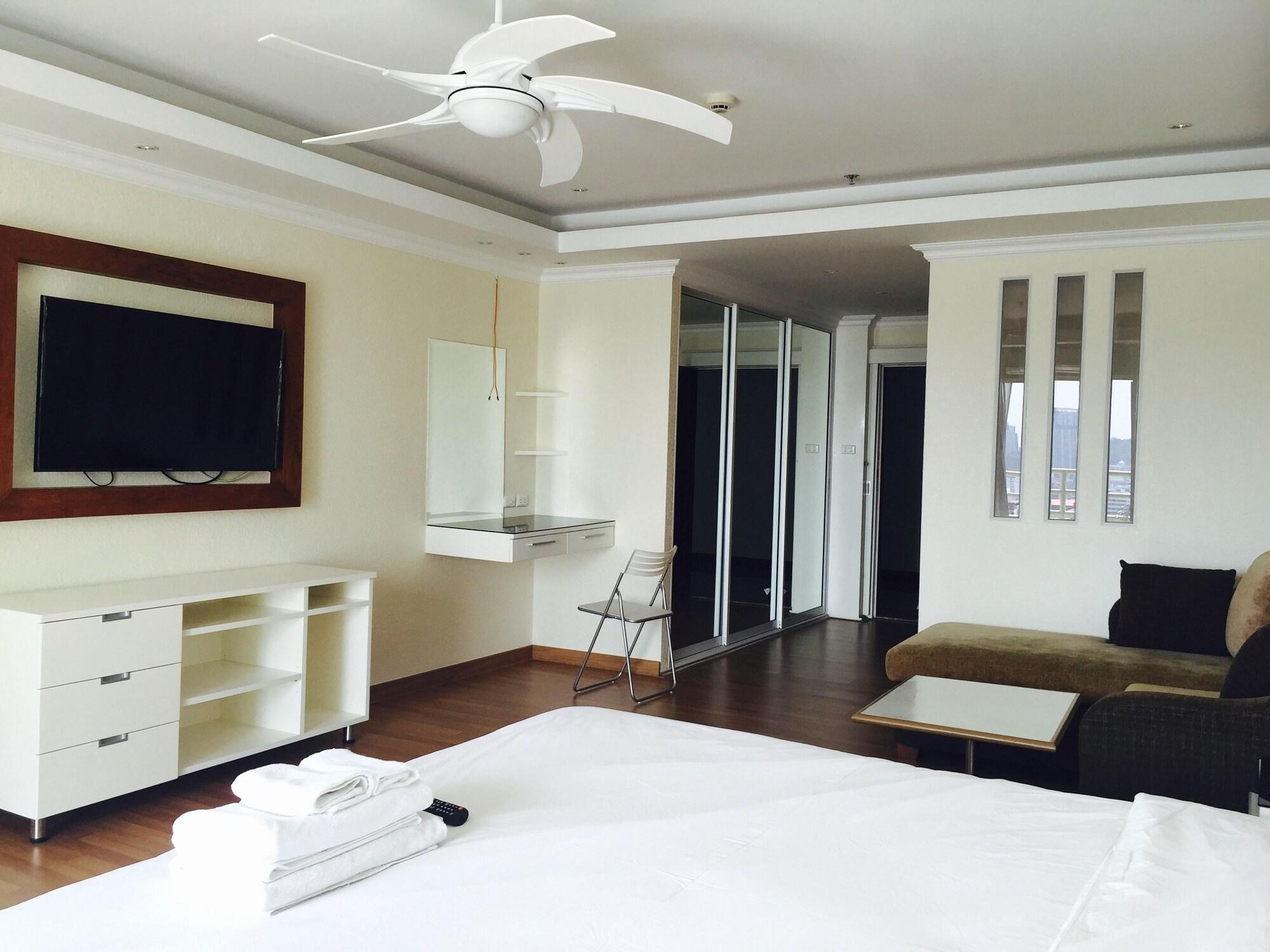 View Talay 6 Condominium By Honey Pattaya Luaran gambar